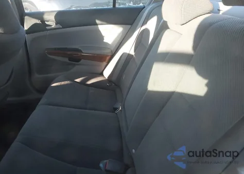 2011 Honda Accord 2.4 Ex z USA, uszkodzony, nr VIN 1HGCP2F70BA033376